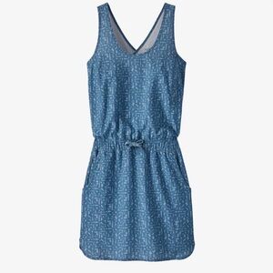 Patagonia Fleetwith Dress | Swamp Stamp Pigeon Blue | Size Large